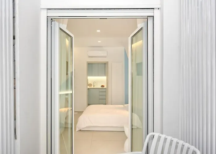 αthena 3 Ханья